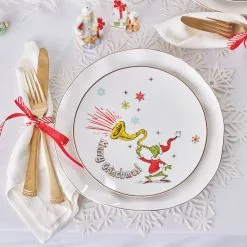 Lenox Set Accent Plates, Merry Grinchma 4 Assorted 6 Lenox Set Accent Plates, Merry Grinchma 4 Assorted -Lenox The Christmas Shop Sales 894166 894172 LHOL 22 FEA 1