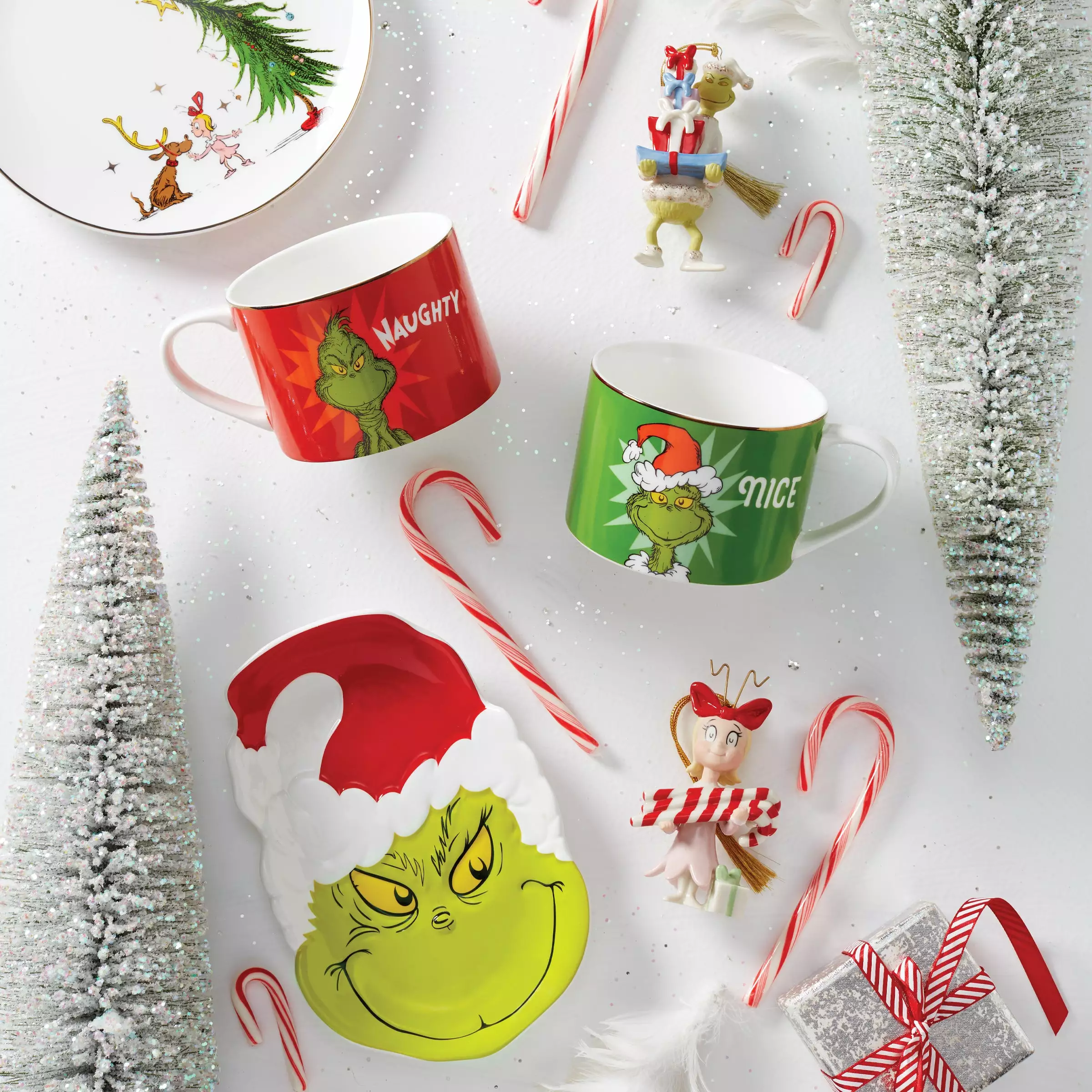 Lenox The Grinch With All The Gifts Ornament 4 Lenox The Grinch With All The Gifts Ornament - Image 2